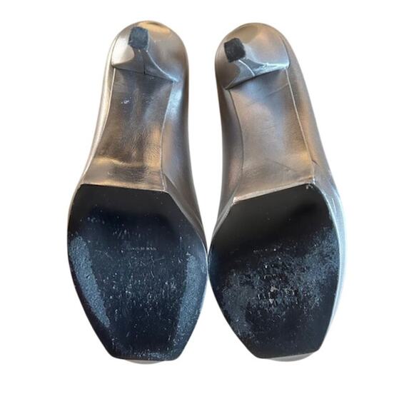 Stuart Weitzman Leather Silver Metallic Peep-Toe Heels – Size 7 Made is Spain - Picture 12 of 15